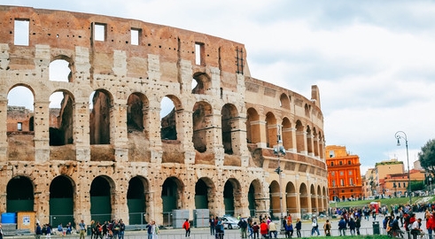 <英国+西欧连线>英国+荷兰+德法瑞意比17日游 国航直飞 一价全含                                     