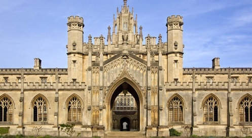 <英国+西欧连线>英国+荷兰+德法瑞意比17日游 国航直飞 一价全含                                     