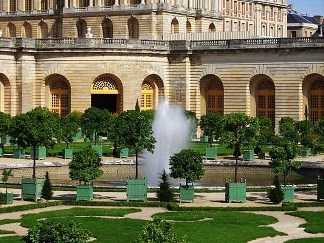 【一价全含】荷德法意瑞5国12天                                     