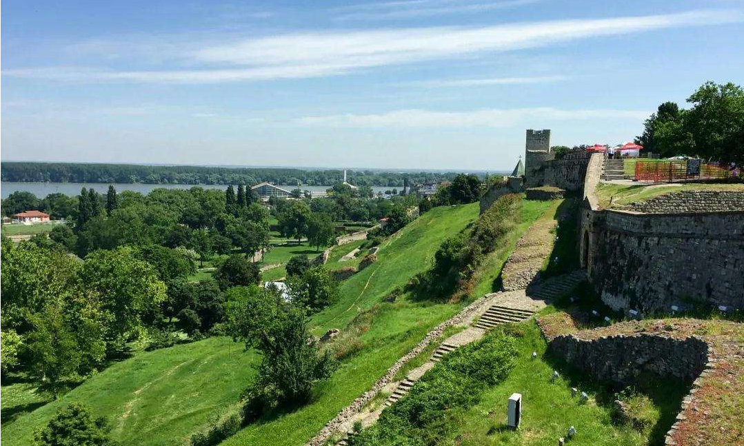 <前南印象>塞尔维亚、波黑、黑山、阿尔巴尼亚 4 国 12 天 土耳其航空两点进出