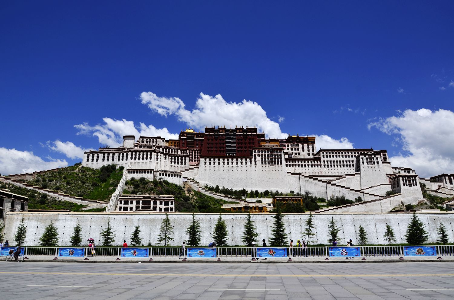 拉萨、林芝、纳木错、雅鲁藏布大峡谷双卧11/单飞9/双飞7日