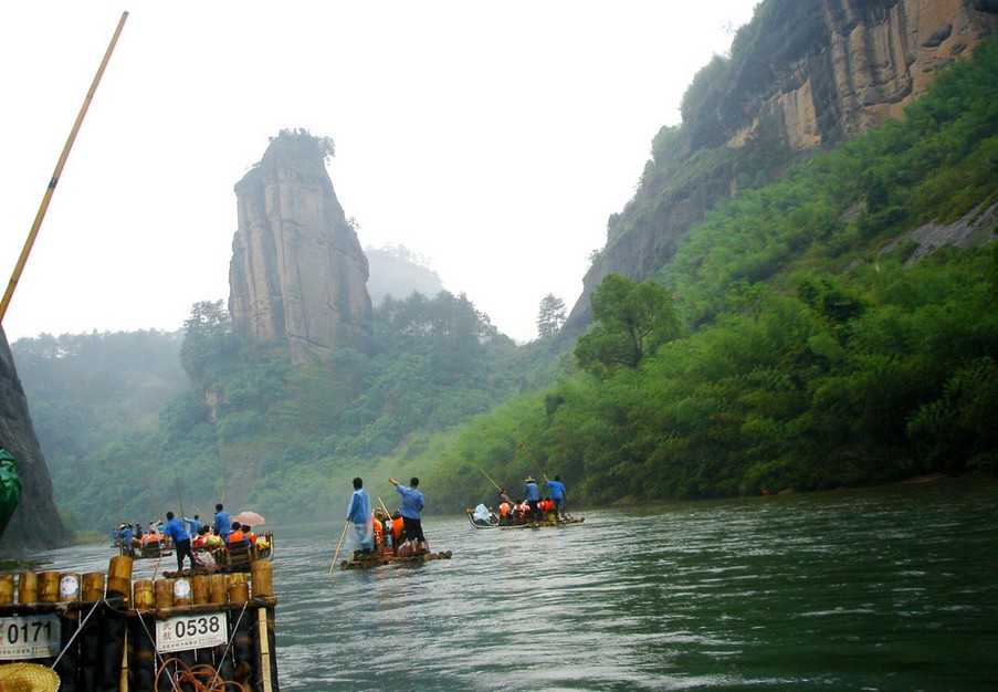 武夷山、含九曲溪漂流、厦门自由行双飞5日                                     