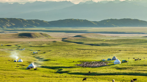 <穿越南北疆13日游>新疆专线A线 天池+喀纳斯+那拉提+喀什古城+卡拉库里湖                                     